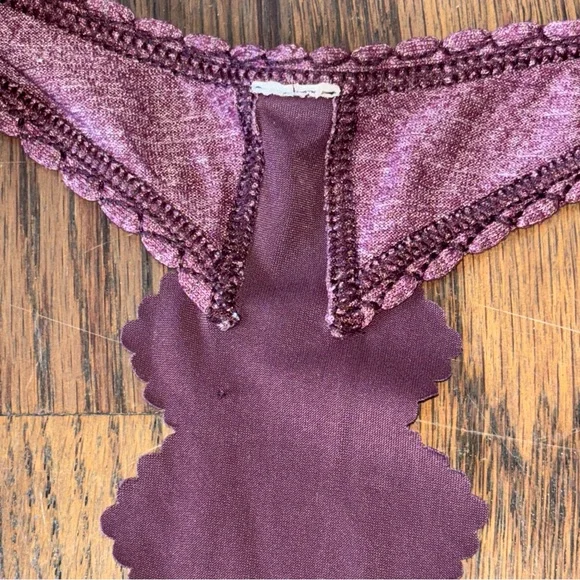 Lululemon Athletica Women’s 105 Singlet SE Lasercut Heathered BordeauxDrama Sz 6 - Picture 6 of 11